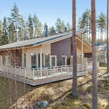 Spacious For 6 With Sauna * Hämeenlinna