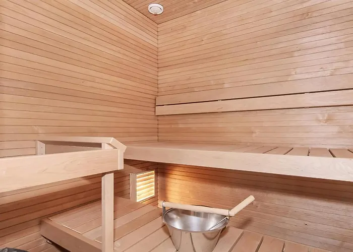 Spacious For 6 With Sauna *