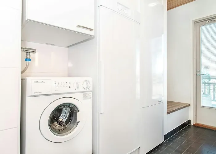 Spacious For 6 With Sauna דירה